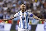 207 partidos, 125 goles y seis mundiales: las marcas colosales que deja Lionel Messi