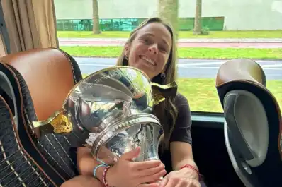 “Este equipo merecía todo”: la emoción de Victoria Sauze en el regreso de Las Leonas a la Argentina