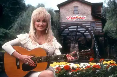 Dolly Parton dejó una canción que recién se escuchará en 2045: el legado secreto de la artista