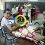 Recuerdos fotográficos: dos gemelos malabaristas se graduaron en Tucumán en 2001 y después llegaron al Cirque du Soleil