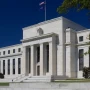 La Reserva Federal se prepara para subir las tasas, pese a las objeciones de Trump