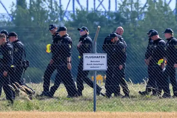 Alemania acusa a Rusia por el ataque con drones en el aeropuerto de Leipzig y anuncia represalias
