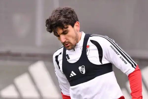 En la mira de Europa: Ajax negocia con River por Mauro Arambarri a horas del cierre del mercado