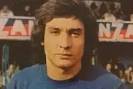 Murió Carlos Salinas, el tucumano que brilló en River y Boca, y fue víctima de sus propios excesos