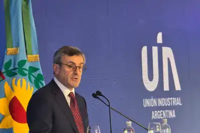 La economía no puede medirse solamente por la inflación: la UIA pidió respeto para la industria y cuestionó las agresiones