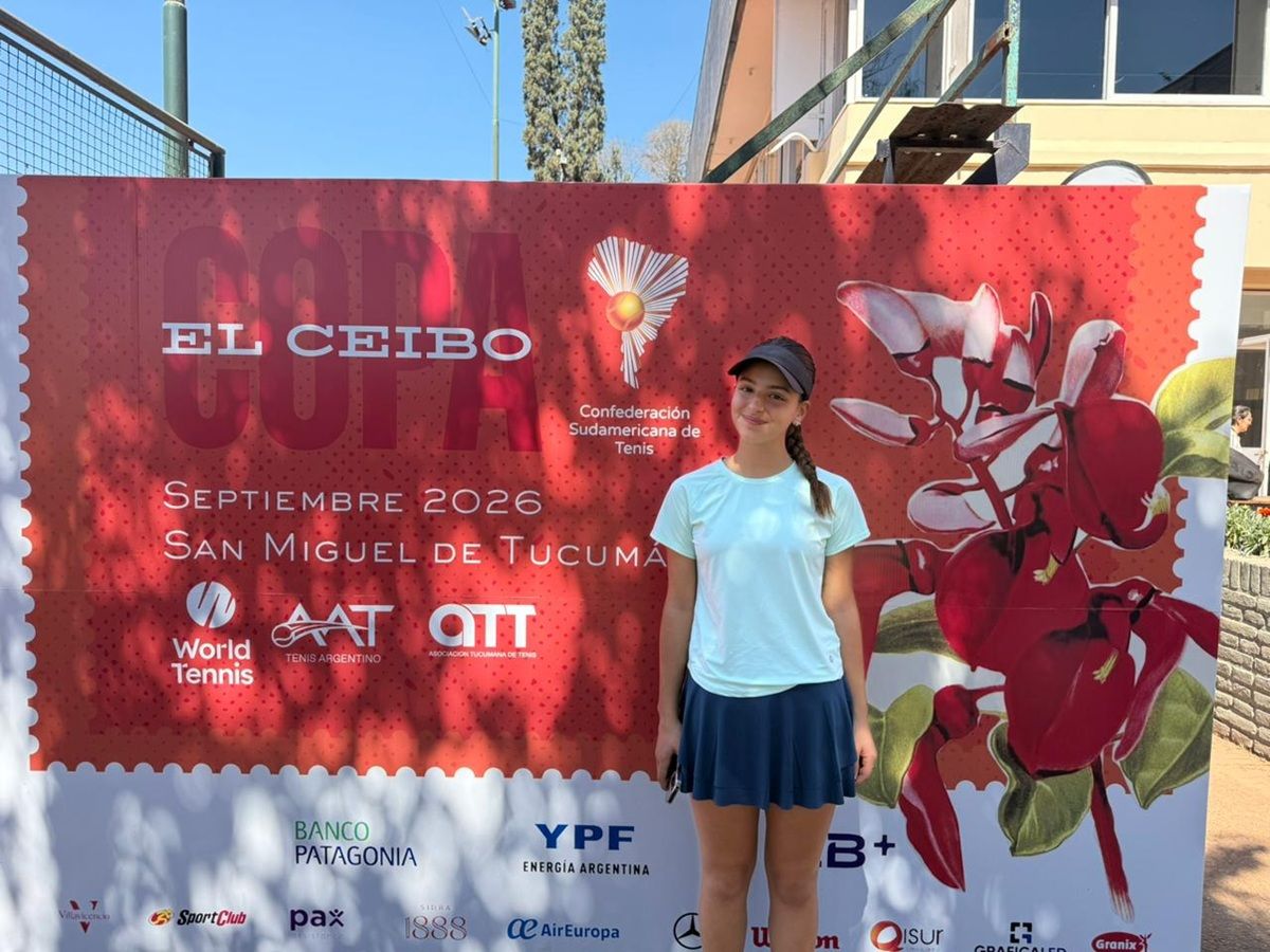 LOCAL. Delfina Koch posa en Lawn Tennis durante la Copa El Ceibo, donde alcanzó las finales de singles y dobles en la categoría Sub-14.