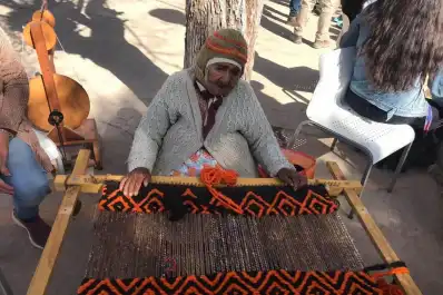 Del telar prehispánico al siglo XXI, el tejido sigue vigente en los Valles Calchaquíes