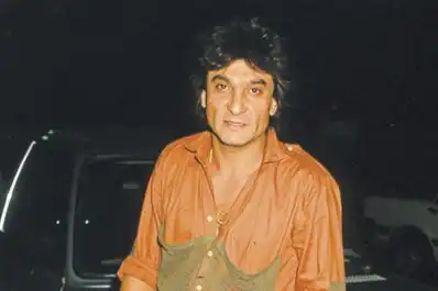 A cada loco le llega su balada