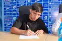 Mauro Carrizo firmó su primer contrato profesional con Atlético Tucumán