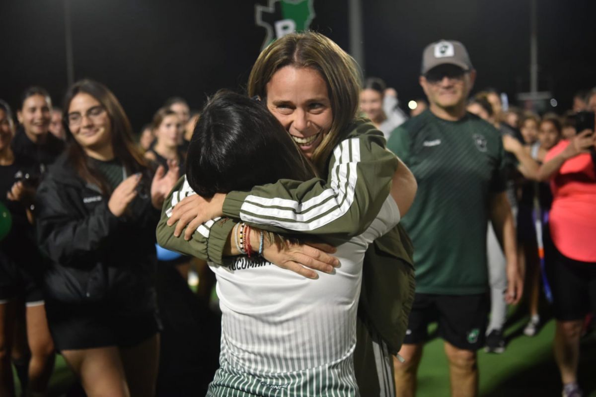 Victoria Sauze volvió a casa: las fotos del emotivo homenaje en Tucumán Rugby
