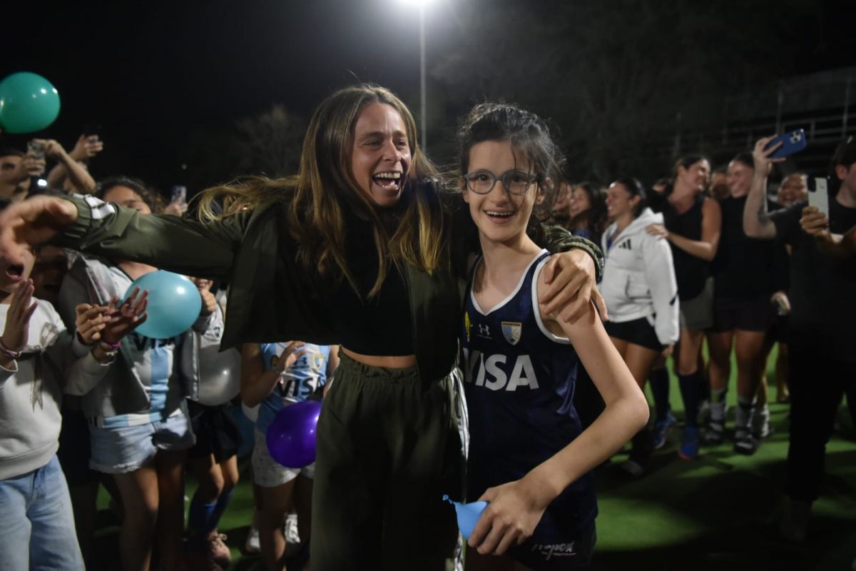 Victoria Sauze volvió a casa: las fotos del emotivo homenaje en Tucumán Rugby