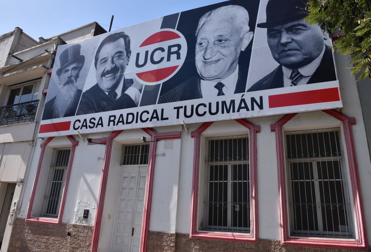 Las fuertes chicanas entre Manzur y Catalán, Jaldo en el acto de un ex manzurista y la interna de la UCR