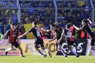 Newell’s rescató un empate agónico frente a Rosario Central en el clásico