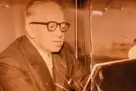 Recuerdos fotográficos: 1956. Rojas Paz y la diferencia entre Historia y Literatura