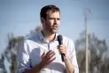 Emiliano Estrada cruzó a Sturzenegger por los créditos del Banco Nación para comprar autos: “La tasa de interés más alta del mundo”