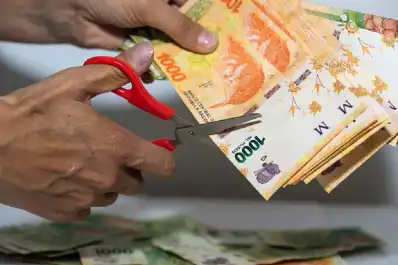 La tijera nacional no afloja: el ajuste aceleró en agosto y asfixia a las provincias