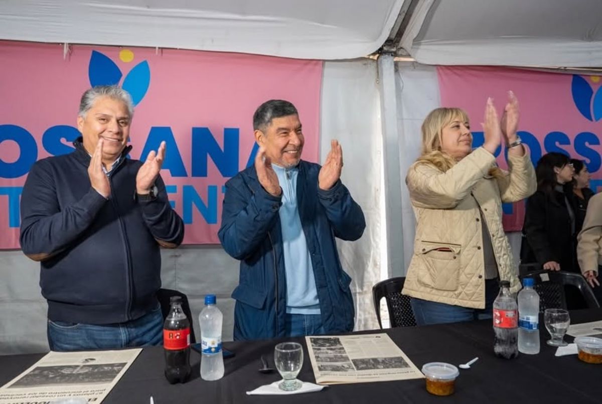 CON CHAHLA Y ACEVEDO. El legislador Christian Rodríguez, de la sección Capital. Foto de Facebook.