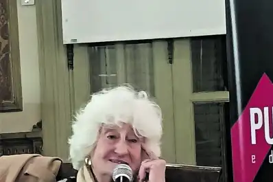 Ana María Farías: “En estos tiempos la poesía es un acto de resistencia”