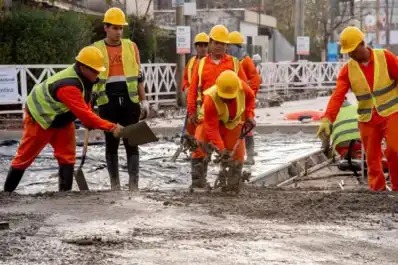 La construcción registró una caída del 4,5% en julio, pero acumula un alza de 1,7% en el año