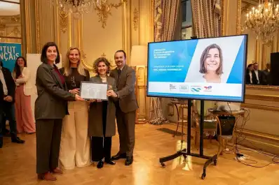 Una investigadora del Conicet fue premiada por crear un biomaterial con residuos industriales
