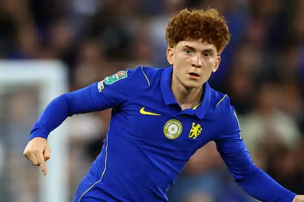 El “Colo” Barco convirtió su primer gol en Chelsea en una partidazo por la Copa de la Liga