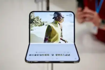 Apple presentó el iPhone Duo, su primer teléfono plegable: cómo es y cuánto cuesta