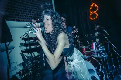 Camila Plaate abre el jardín de La Llorona antes del Norte Rock: “La música es una razón para ponerle onda a este contexto tan cruel”