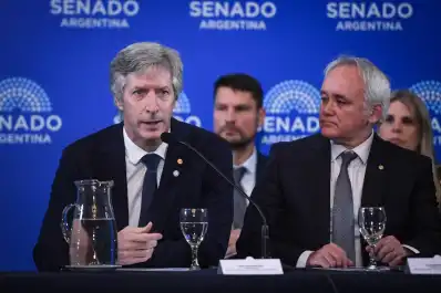 Di Tullio acusó a Bausili de mentir en el Senado: El oro está en Londres