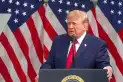 Trump apuntó contra quienes piden frenar la IA y lanzó una advertencia sobre China