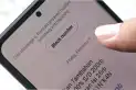 Alerta por una nueva estafa con SMS: se hacen pasar por empresas telefónicas y pueden robar los datos de tus tarjetas