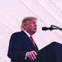 Trump habló de un “desastre potencial” por Malvinas y Milei avanza con nuevas sanciones