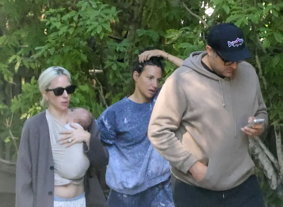 El secreto mejor guardado de Lady Gaga: reapareció con un bebé y confirmó que fue mamá