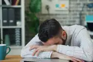 Le mandamos al cuerpo el mensaje equivocado, se cansa y complica la salud