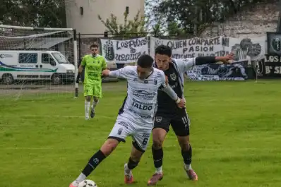 Desahogo en el descuento y puntaje ideal: Concepción FC festejó en su vuelta a casa