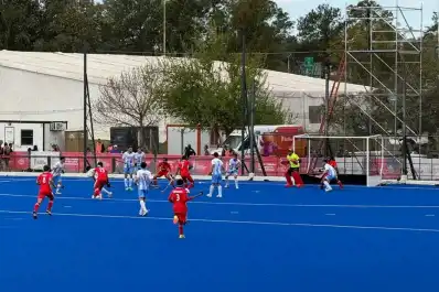 Los Leones tuvieron un debut demoledor en los Juegos Suramericanos: golearon 22-0 a Perú