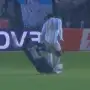“Juega el balón”: qué dijo el VAR sobre la polémica falta de Arambarri en Atlético Tucumán-River
