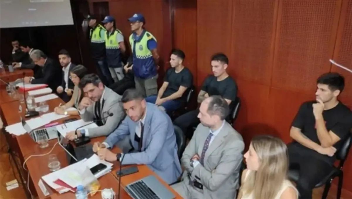 ALIVIO. En menos de un año, los jugadores denunciados por abusos, escucharon tres fallos que confirman su sobreseimiento.