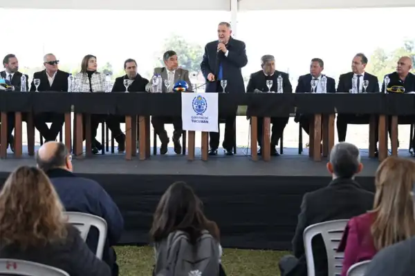 “El Hipódromo tiene un efecto multiplicador y un efecto social muy importante”, aseguró Jaldo