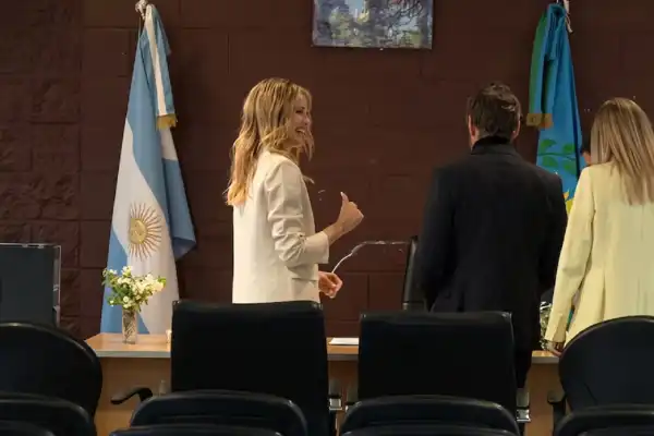 Julieta Prandi y Emanuel Ortega se casaron: por qué intentaron mantener en secreto la ceremonia