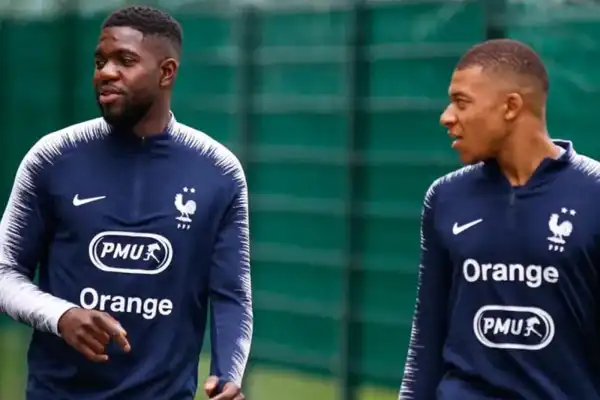 Umtiti cuestionó a Mbappé y Dembélé por el Balón de Oro y puso como ejemplo a Messi