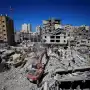 Tragedia en la Franja de Gaza: cayó un edificio dañado por bombas y causó 20 muertos