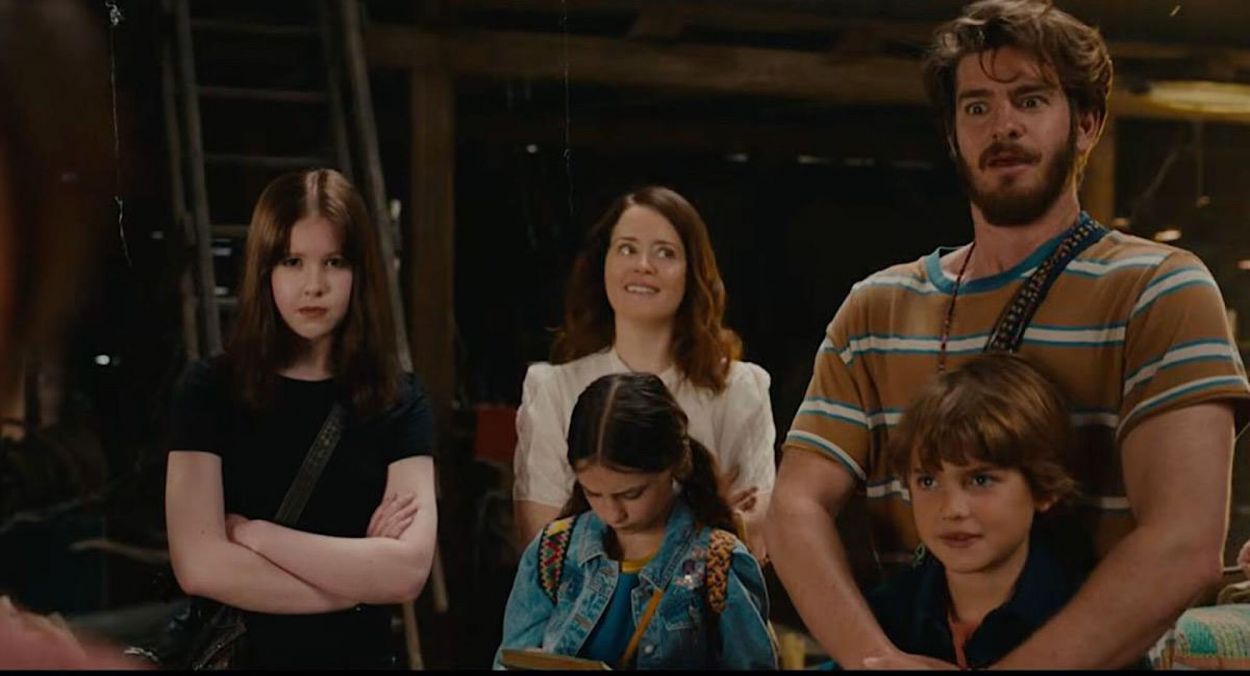 HISTORIA FANTÁSTICA. Andrew Garfield es un padre de familia en “El árbol mágico”.