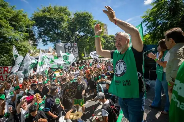 ATE reclamó un examen de salud física y mental para Javier Milei: quiere saber si está apto para la Presidencia