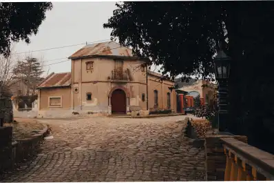 El mágico pueblito argentino que enamoró a San Martín y sorprende con sus arroyos de cristal