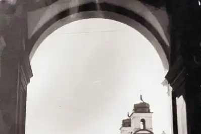 Recuerdos fotográficos: una mirada a la 24 junto a la plaza, a comienzos de los 70