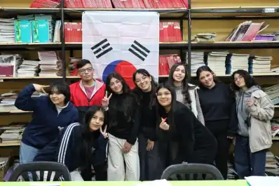 Dictarán clases gratuitas de coreano para estudiantes de secundaria de Tucumán
