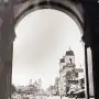 Recuerdos fotográficos: una mirada a la 24 junto a la plaza, a comienzos de los 70