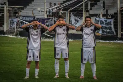 Central Norte goleó 5-1 a Trancas y se metió de lleno en la pelea por la clasificación
