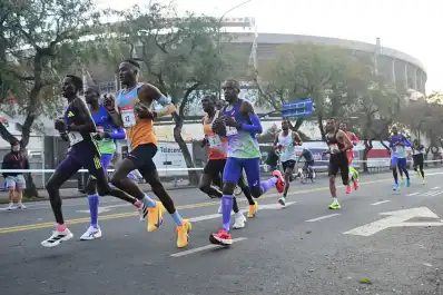 Maratón de Buenos Aires: Bethwel Chumba ganó y Rebecca Kangogo Chesir batió el récord femenino