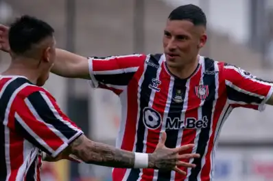 Primera Nacional: los de arriba se alejan y los de abajo se acercan a San Martín